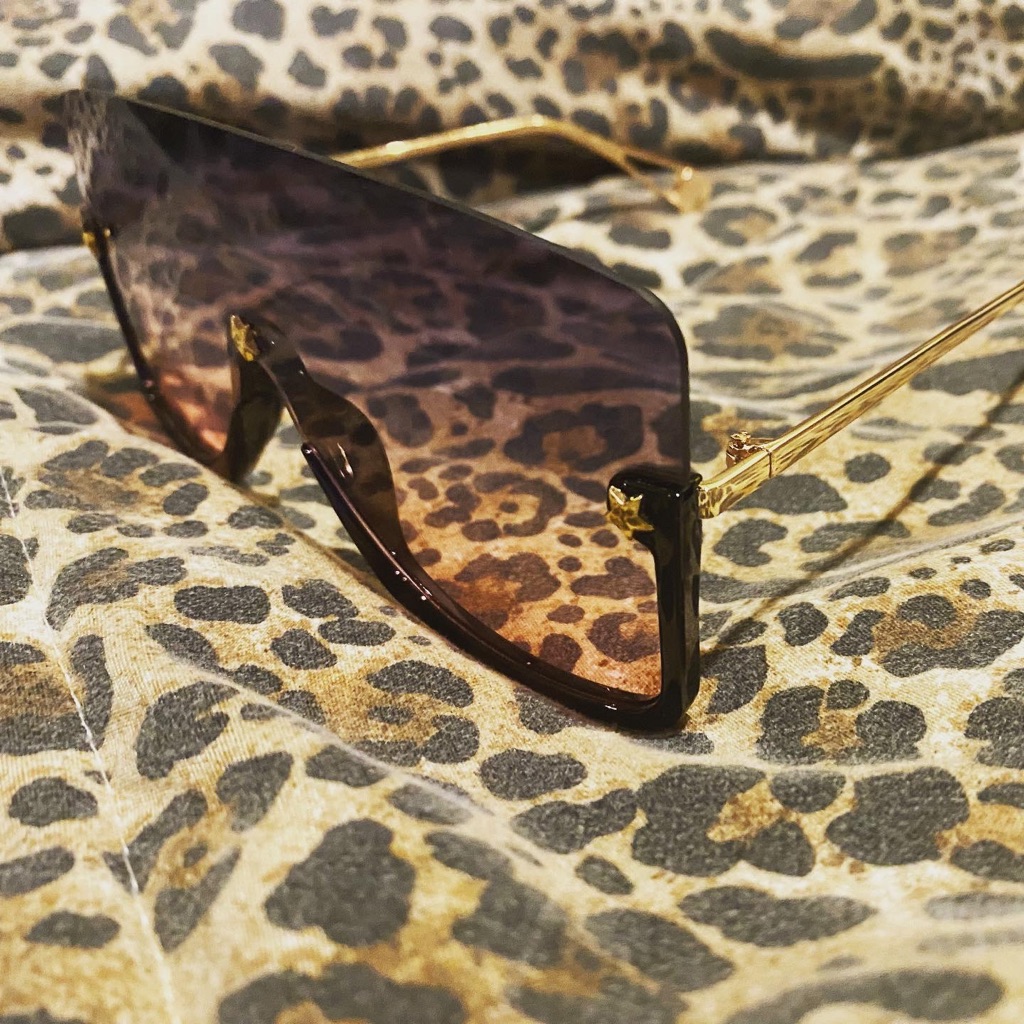 New! Oversized Frames